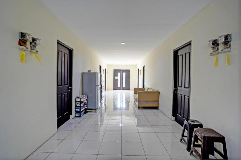 Oyo 93109 Garden Homestay 1 Tpr Surabaya Exterior foto